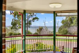 21 The Boulevard, Redland Bay