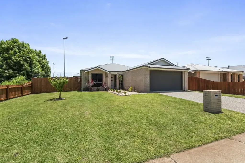 1 Entabeni Drive, Kearneys Spring, QLD 4350