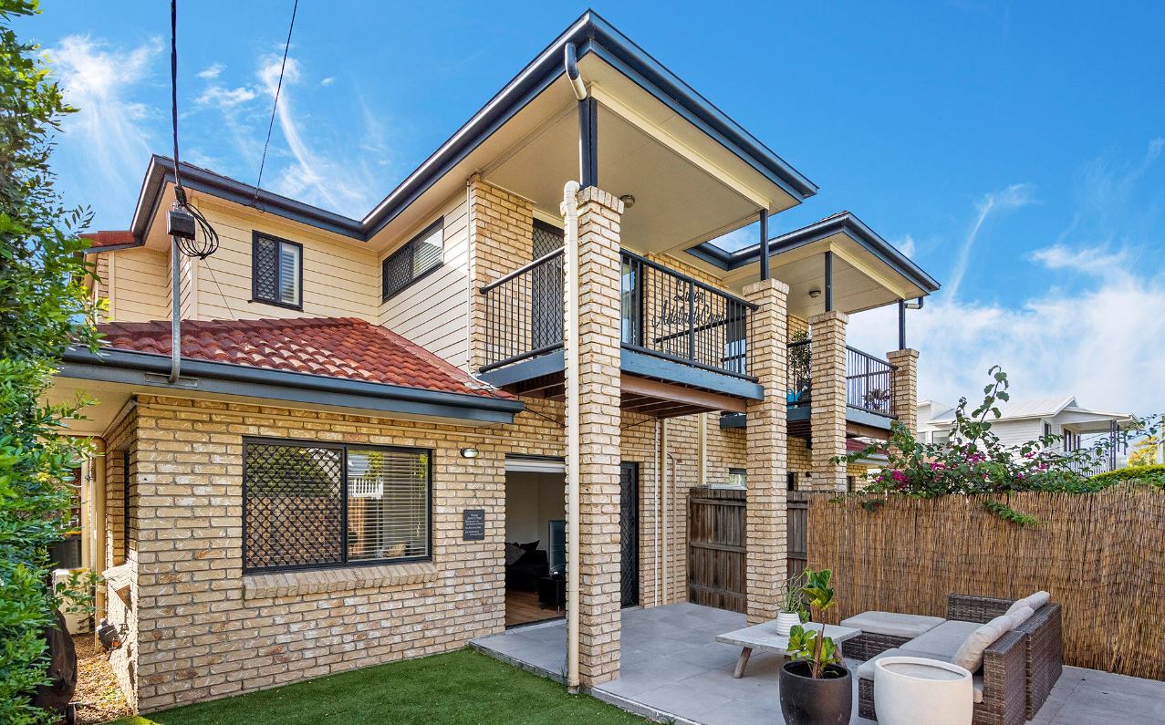 UNIT 2 32 ADELAIDE ST, CARINA QLD 4152, 0 chambres, 0 salles de bain, Townhouse