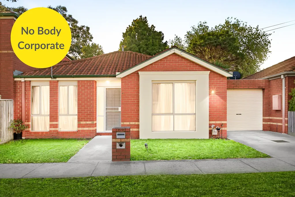 Clayton South 2Kwarto Stylish, Low-Maintenance Living in a Prime Clayton South Location