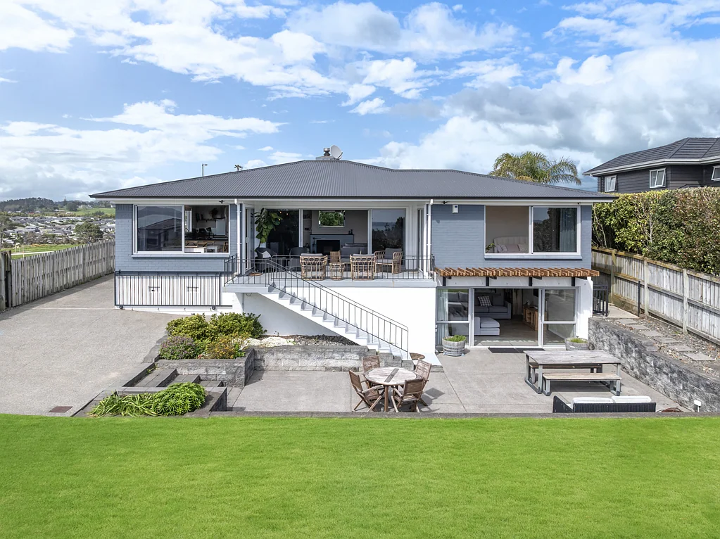 1 Karaka Road, Beachlands, Manukau City, Auckland