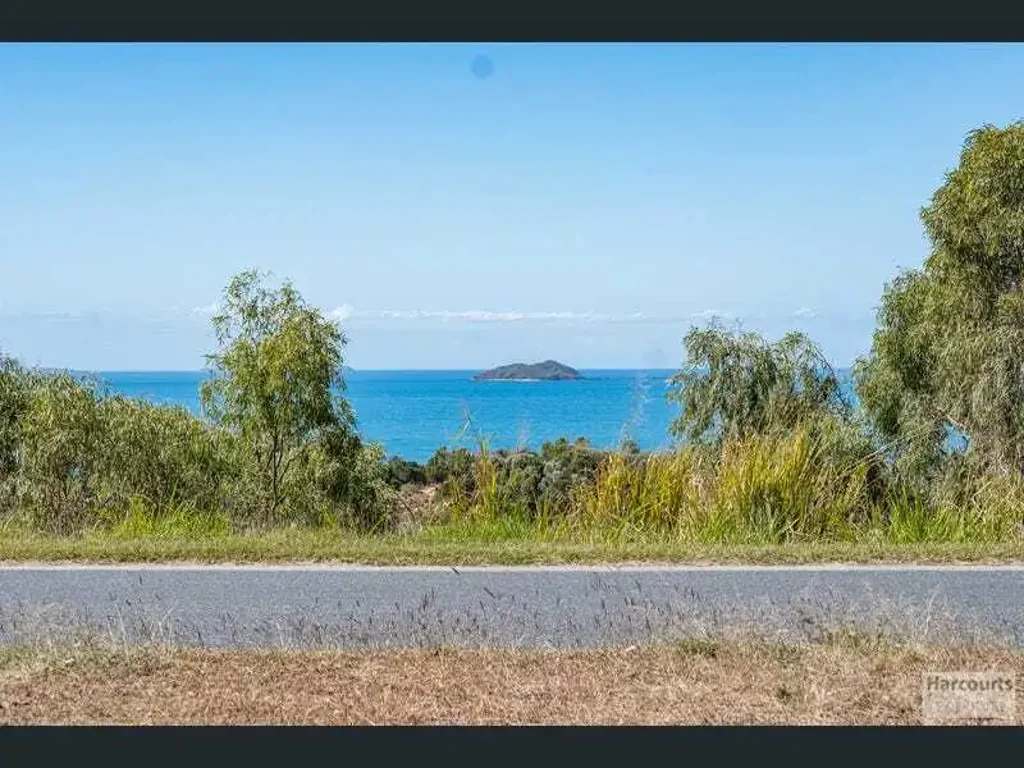 Emu Park FEEL THE BREEZES • EMBRACE THE SUNRISES • LIVE THE VIEWS
