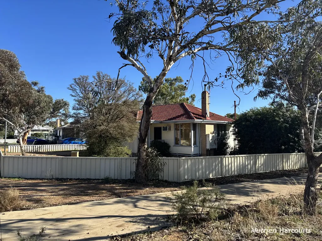 1 Boyd Street, Merredin, WA 6415