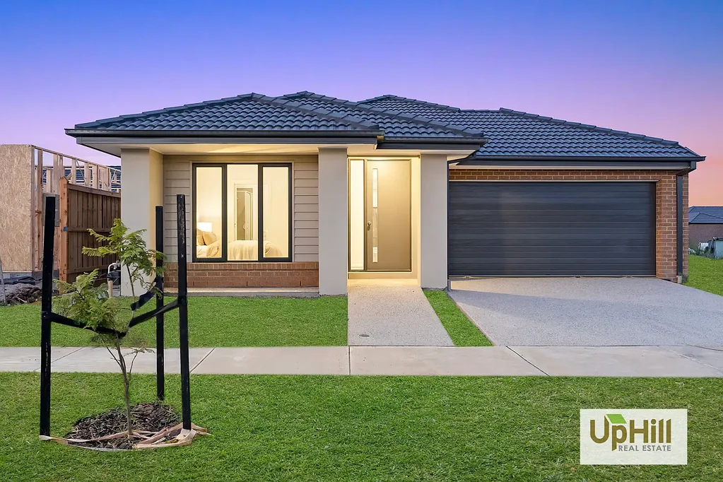 13 Piero Street, Clyde, VIC 3978