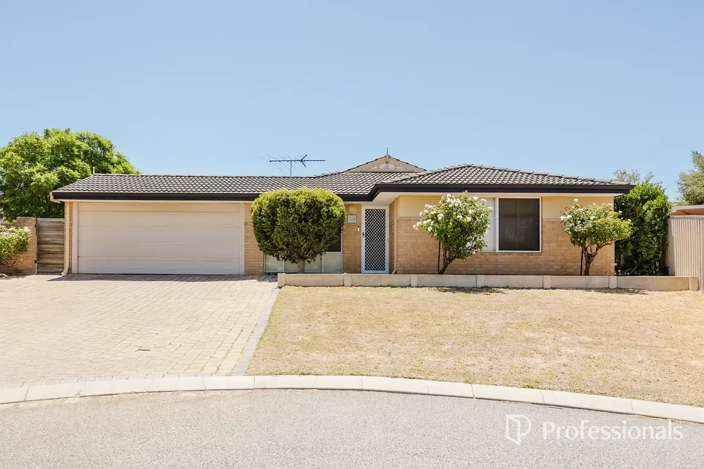 14 Cycas Court, Marangaroo, WA 6064