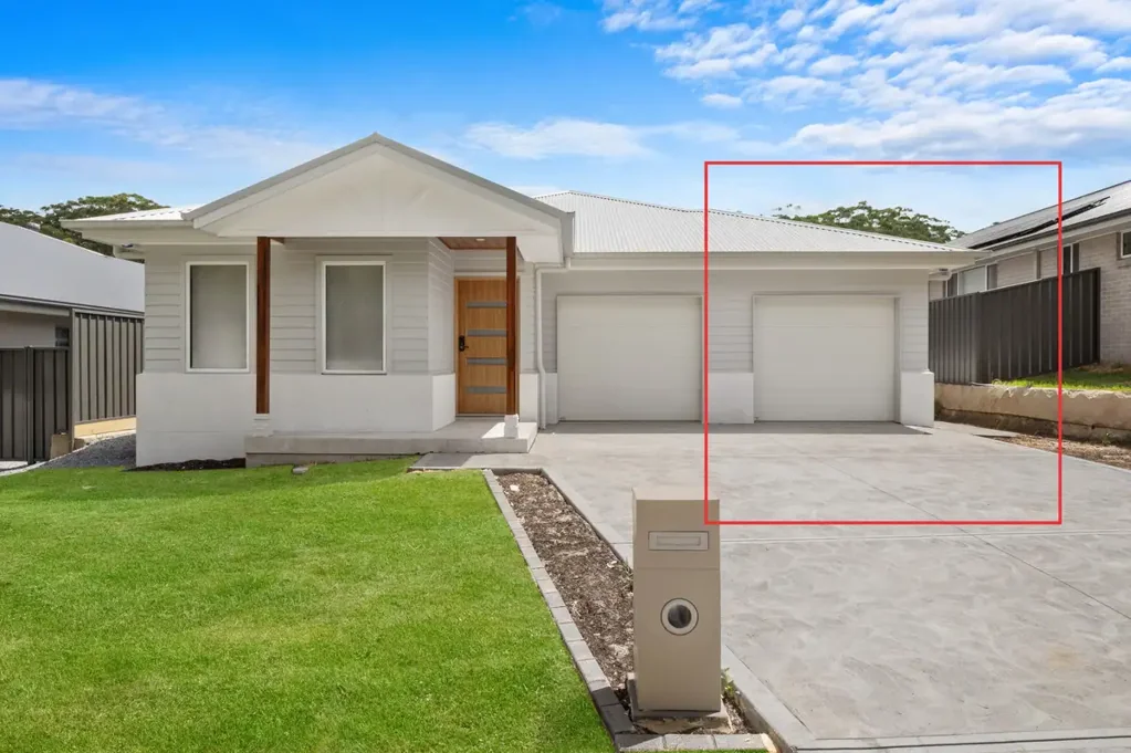 Apply Now- Move in before Christmas