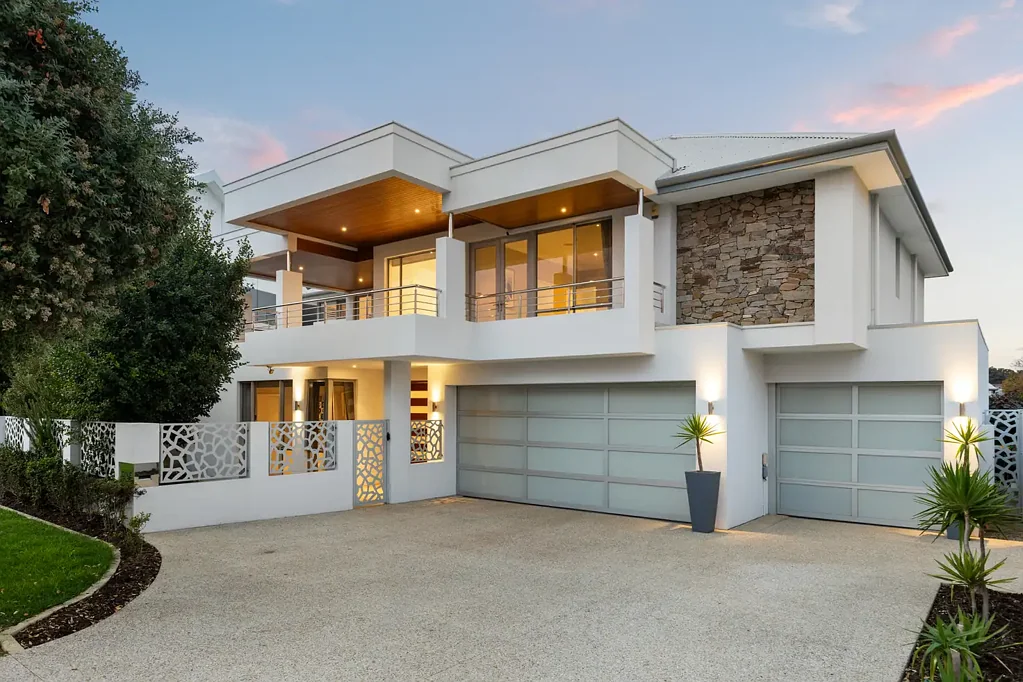 Hillarys 4房  A STATEMENT HOME IN AN UNBEATABLE LOCATION