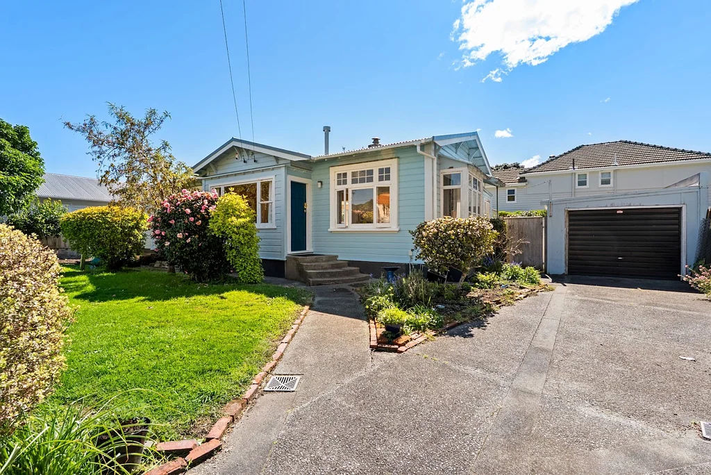 Eastbourne 2Habitaciones Character, Charm, Opportunity & Endless Potential
