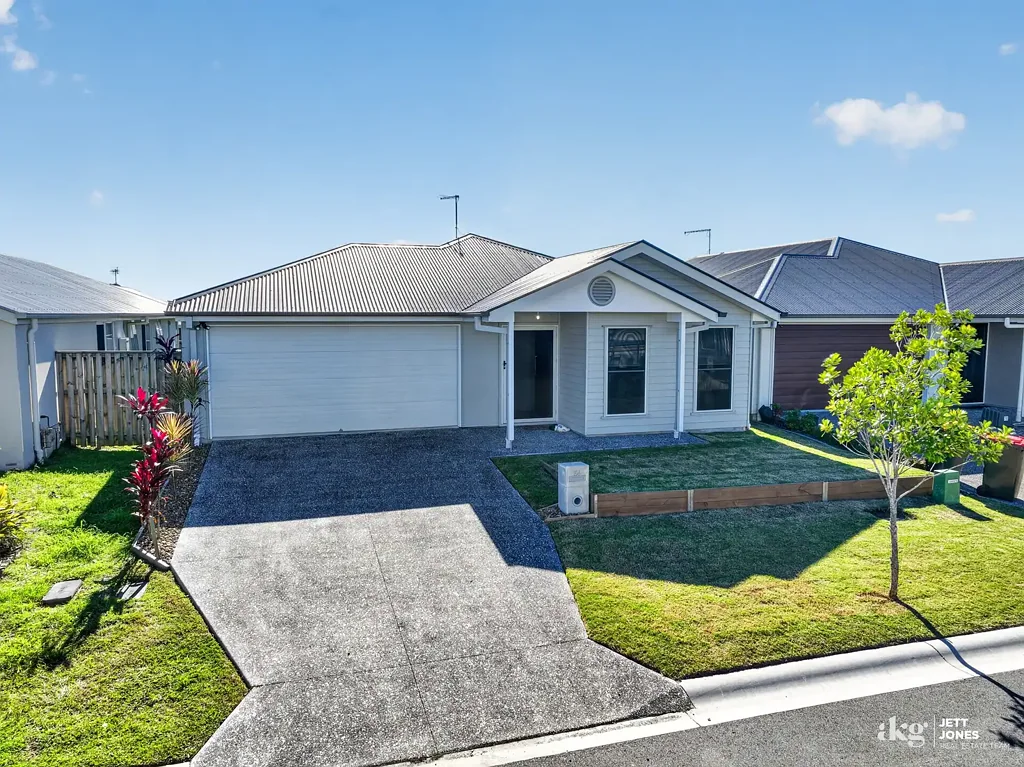 Logan Reserve 4Kwarto The Complete Family Package in Sequana Estate