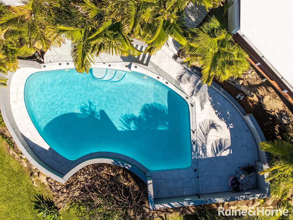 Eatons Hill 4 Bedroom Architecturally Designed Family Oasis in Elevated Cul-De-Sac Setting