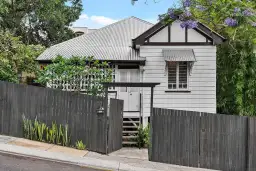 10 Hove Street, Highgate Hill