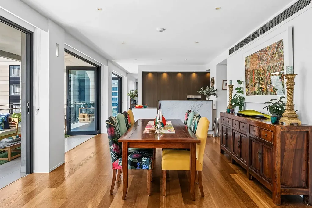 Barton 3ਬੈੱਡਰੂਮ Palatial Three Bedroom Home