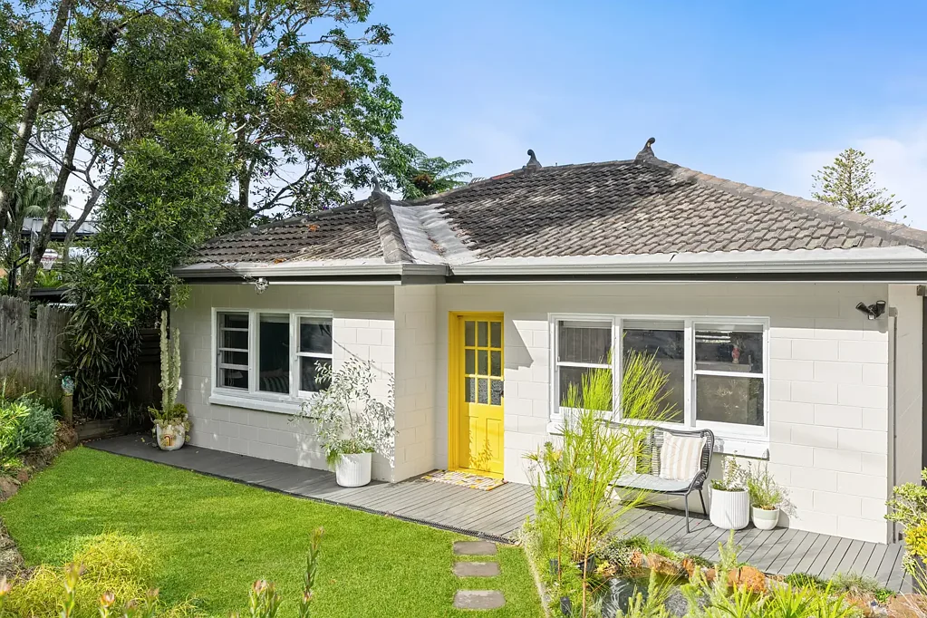 Terrigal 3房  A Private Coastal Sanctuary with Timeless Appeal.