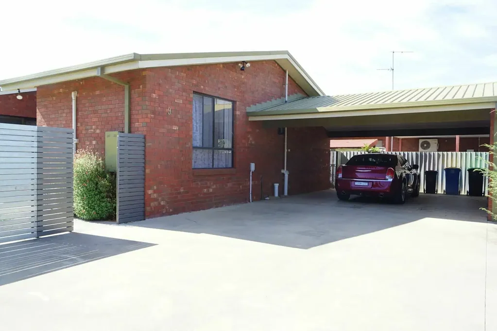 THREE BEDROOM PLUS STUDY