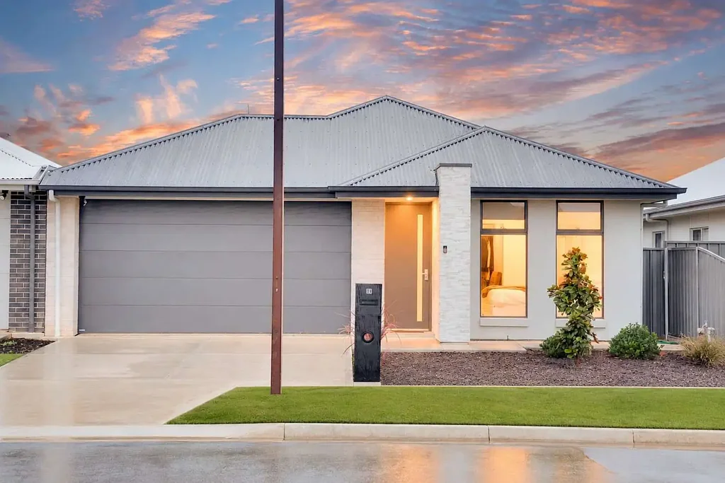 Angle Vale 4 Bedroom Invest or Nest!