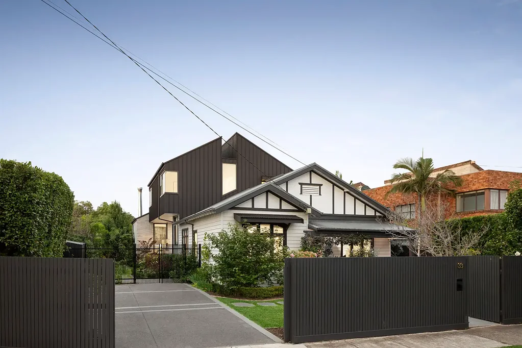 33 Almond Street, Caulfield South, VIC 3162