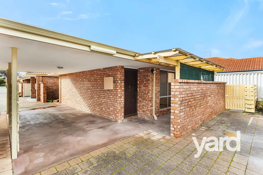 8/11 Point Walter Road, Bicton, WA 6157