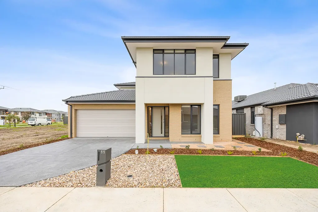 Metricon Home in the Heart of Officer