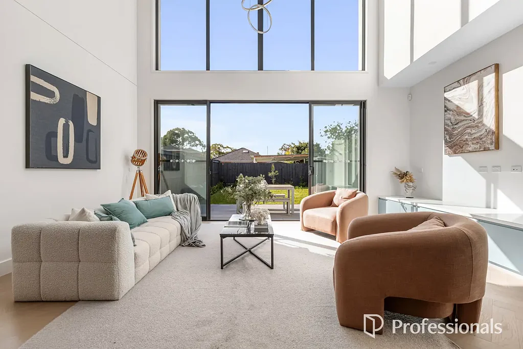 Bentleigh East 4房 McKinnon Secondary School Zone 朝北奢华住宅 A North-Facing Luxury in the McKinnon Secondary School Zone