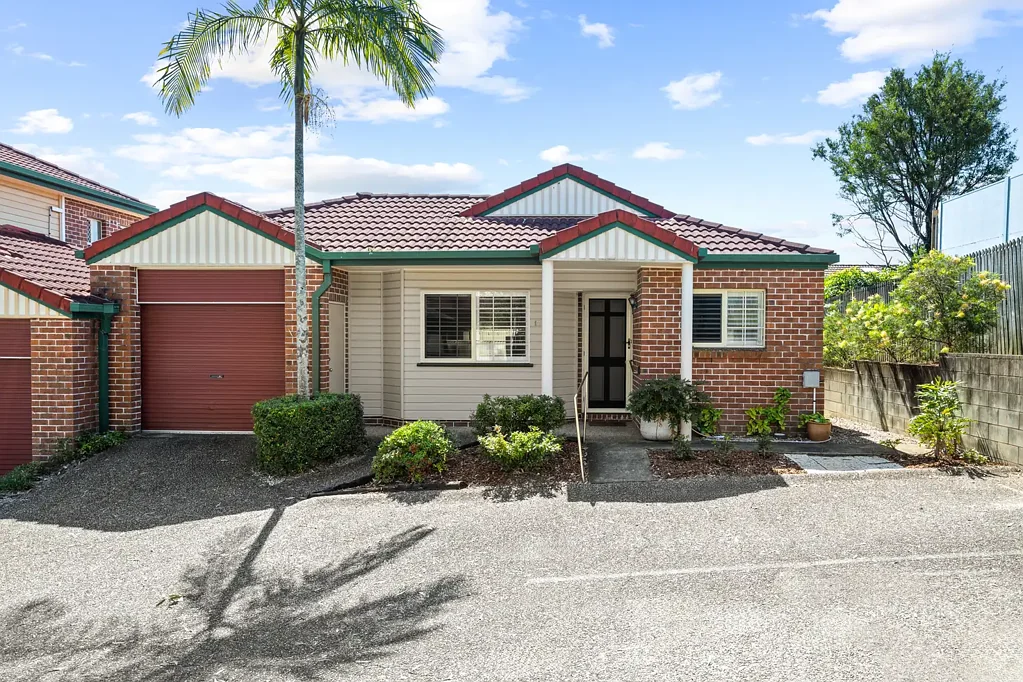 Stylish 2-Bedroom Unit in Prime Aspley Location