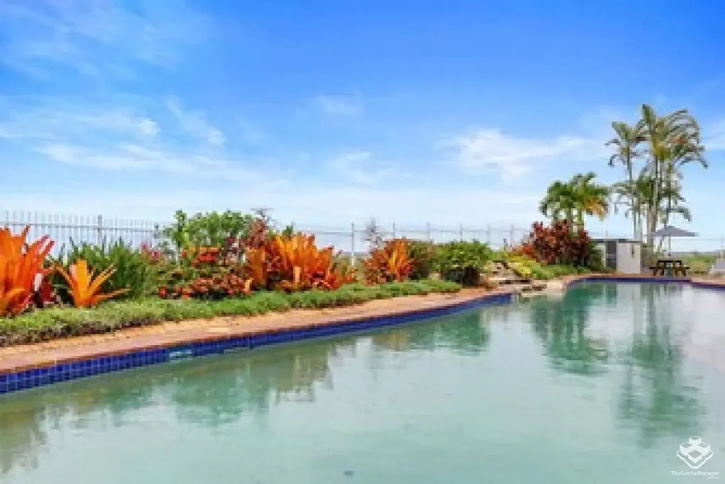 STUNNING FURNISHED BEACHFRONT APARTMENT