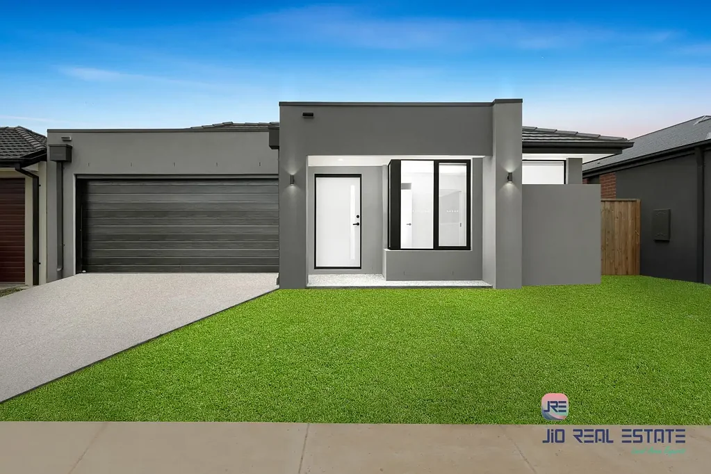 Brand New 4 Bedroom House For Lease @500 P/W Next to Shopping Center and Schools