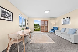 6/135 Oriel Road, Ascot