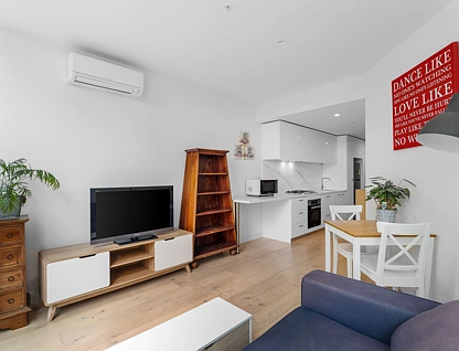303/188 Macaulay Road, North Melbourne, Melbourne CBD, 1房, 1浴, Apartment