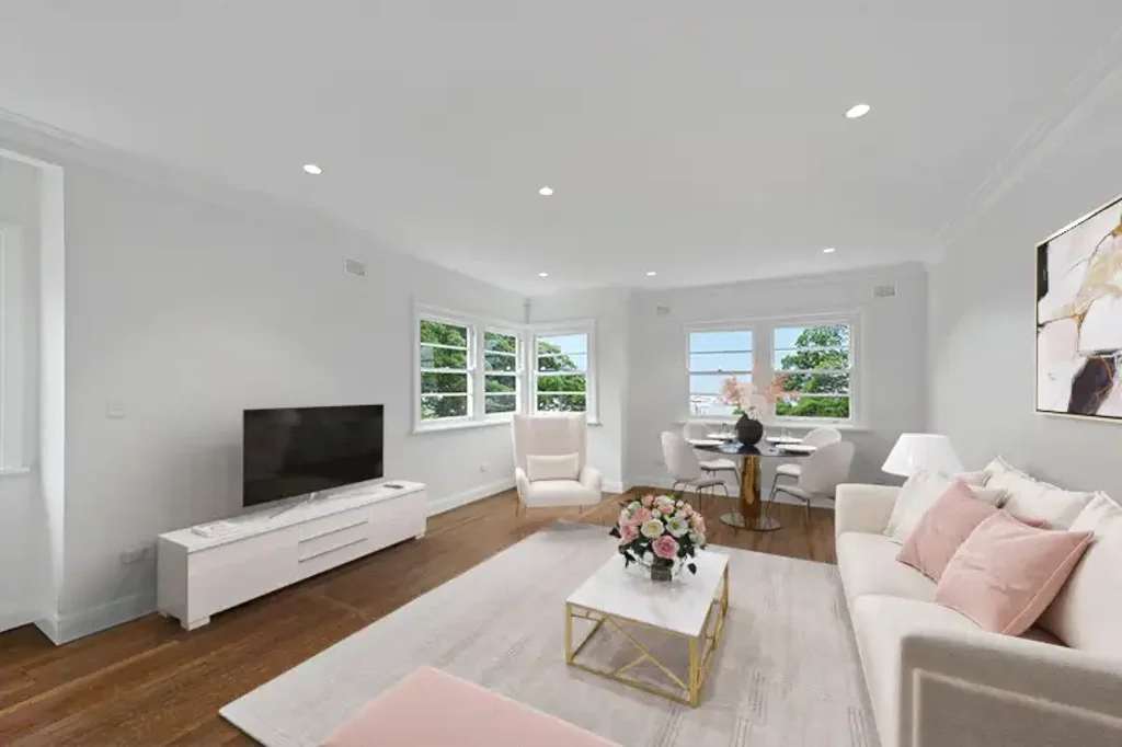Modern Coastal Living Steps from Rose Bay Foreshore!