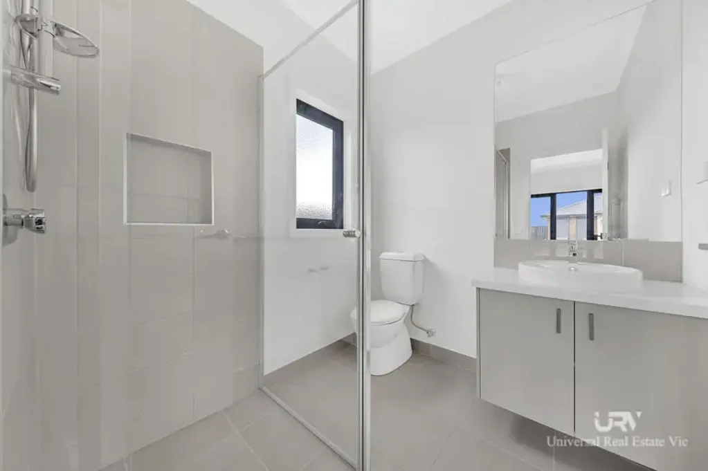 Wollert 3બેડરૂમ Brand New House !! Fully Upgraded !!