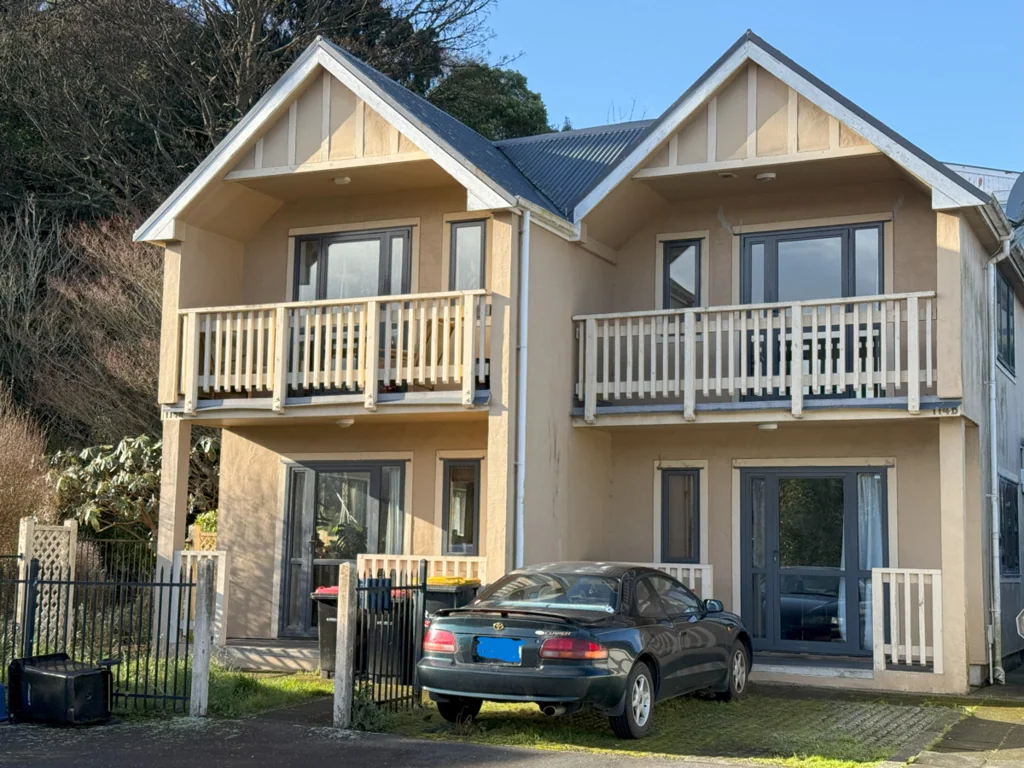 3 Bedrooms- $ 165 per room