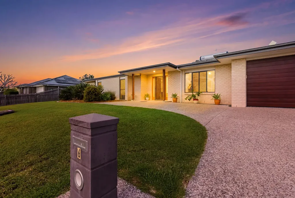 Oakhurst 4房  Luxury Family Living in Prestigious Timbers Reserve