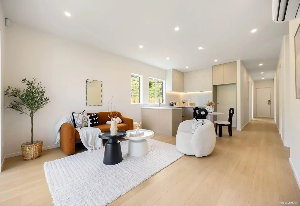 Orewa 3 Bedroom Modern, Low-Maintenance Living in Orewa
