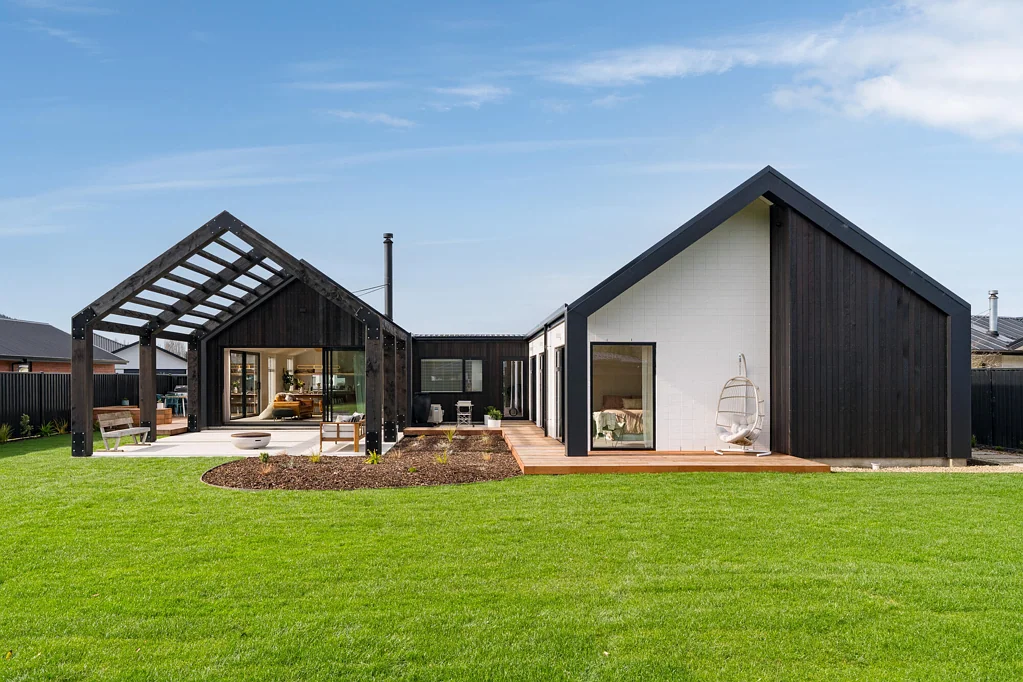 Outram 4 Bedroom Architectural style, family comfort