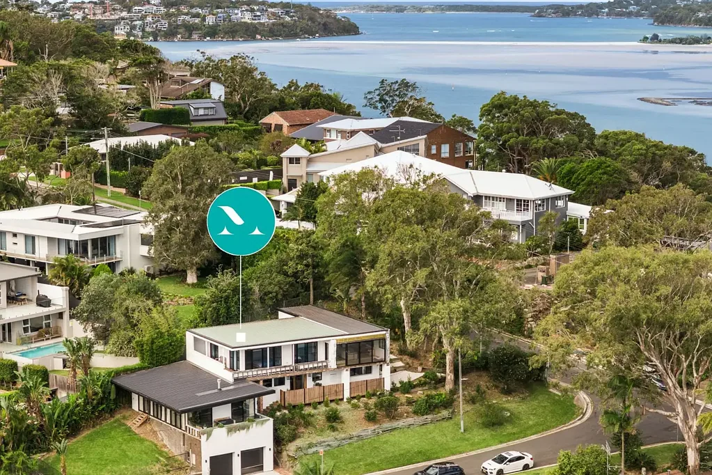 Lilli Pilli 5Moenga Expansive Port Hacking Water Views - Unfinished Project