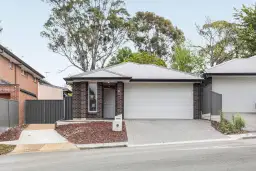 8 Ridgway Drive, Flagstaff Hill