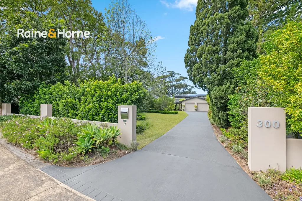 Woy Woy 5 Bedroom Family Home in Prime Waterfront Reserve Position