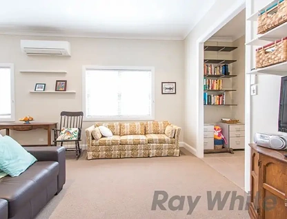 9 Cowper Street, Georgetown, NSW 2298, 3 कमरे, 1 बाथरूम, House