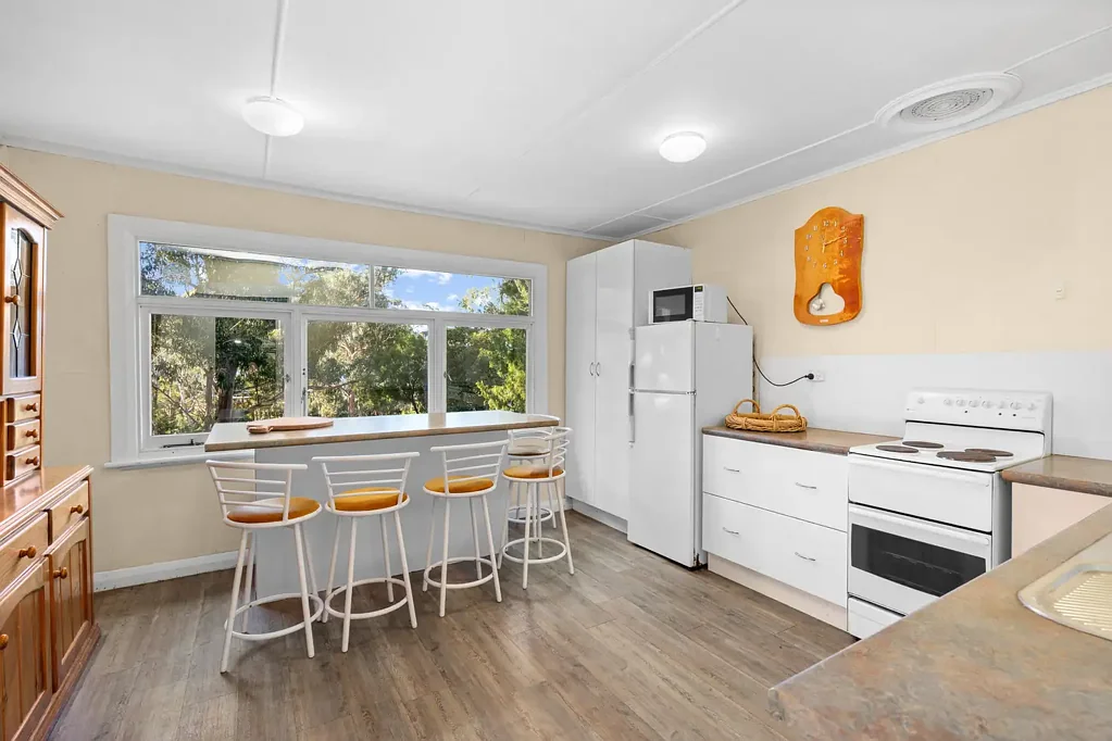 64 Channel Highway, Taroona, TAS 7053