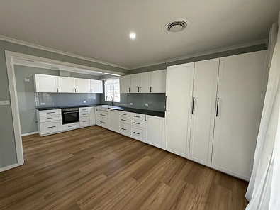 9 Hayes Street, Lockhart, NSW 2656, 3 Bedrooms, 1 Bathrooms, House