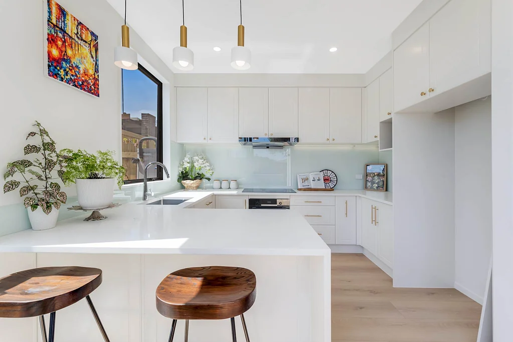 Lots 1-4/3 Jillteresa Crescent, Half Moon Bay, Manukau City, Auckland