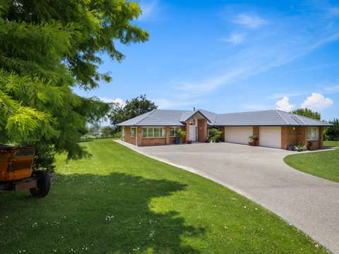 Kumeu 4 Bedroom 1ha - Heart of Kumeu, Soul of Northwest