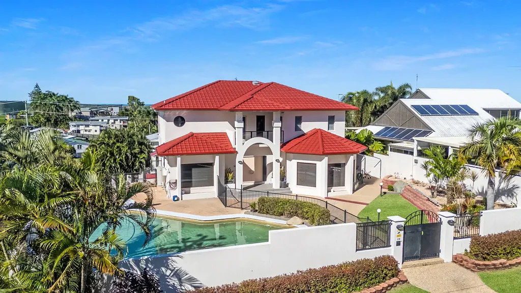 Mount Pleasant 5Kwarto Experience Refined Living High Above Mackay
