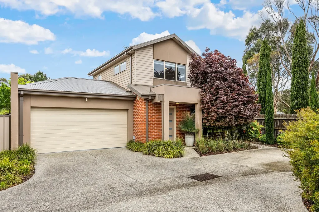 Gisborne 3Kwarto Chic Modern Townhouse with Lifestyle Convenience