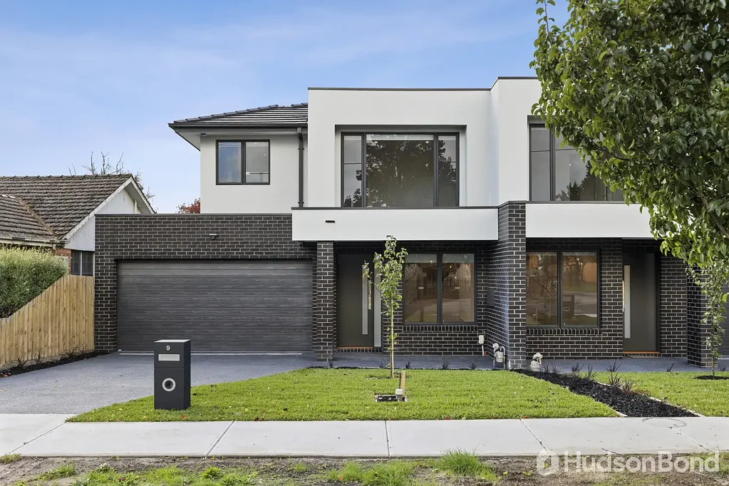 Luxury Living, Premium Location & Space for the Whole Family
