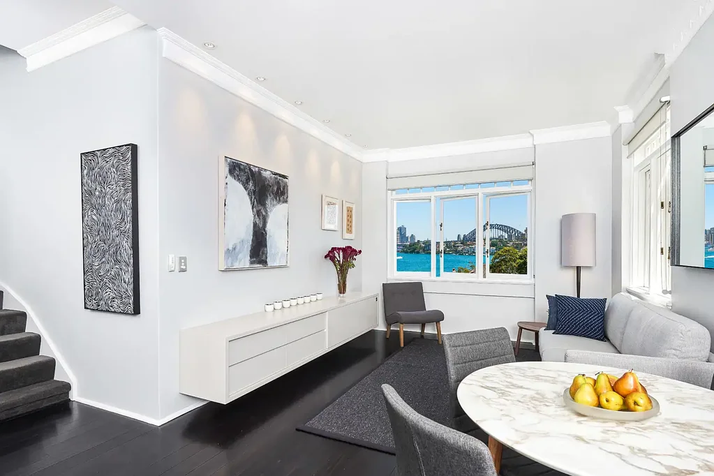 Grand two Story Executive Furnished Apartment