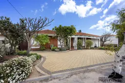 8 Zuytdorp Court, Mahomets Flats