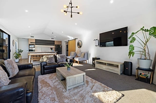55 Cheviot Street, Hanley's Farm, Jacks Point, Queenstown-Lakes, Otago