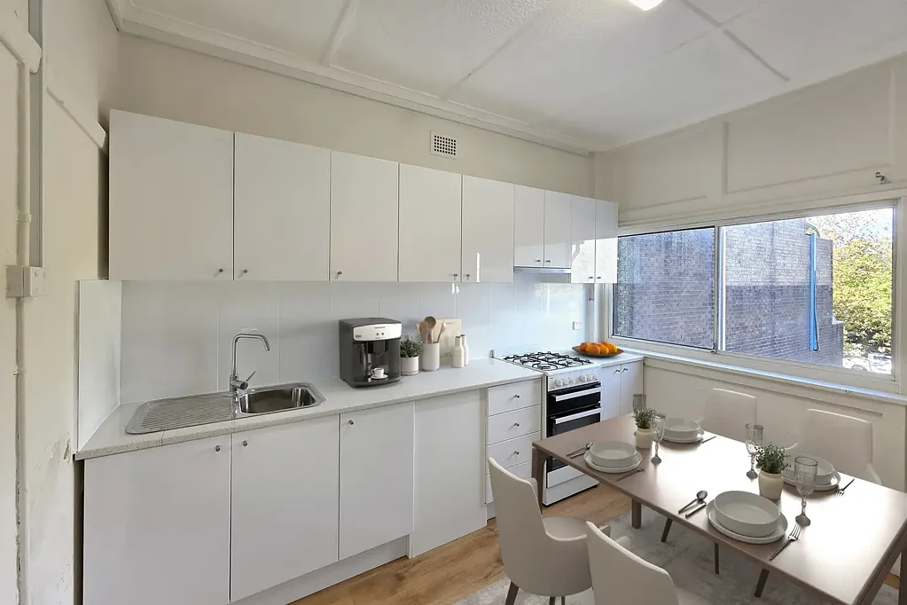 Spacious & Bright 1-Bedroom Apartment