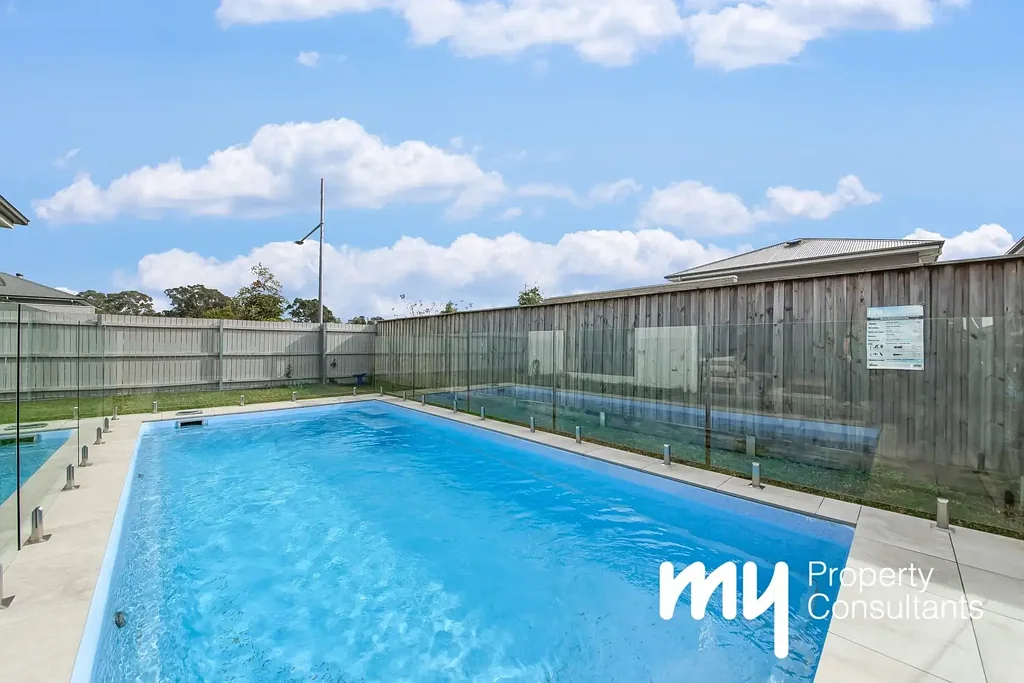 Gledswood Hills 4कमरा Modern Expansive Living With Sun Soaked Pool